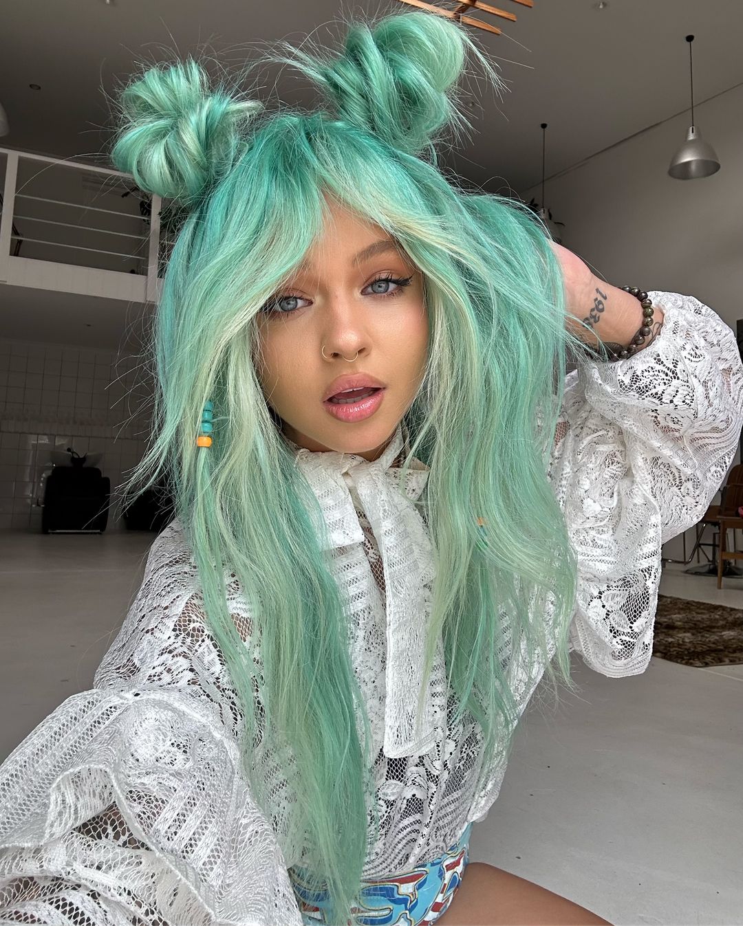 couleur de cheveux vert clair