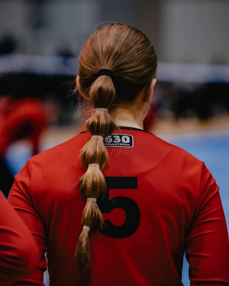 17 Stylish Volleyball Hairstyles That Will Keep Your Hair Secure