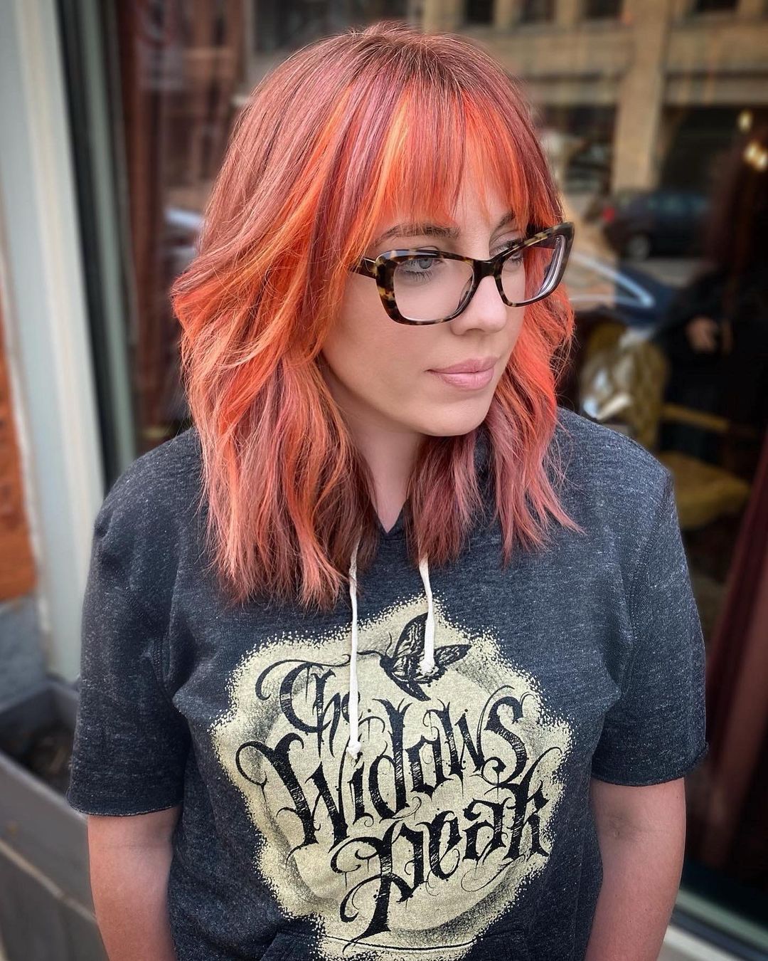 peach pastel red kitty cut