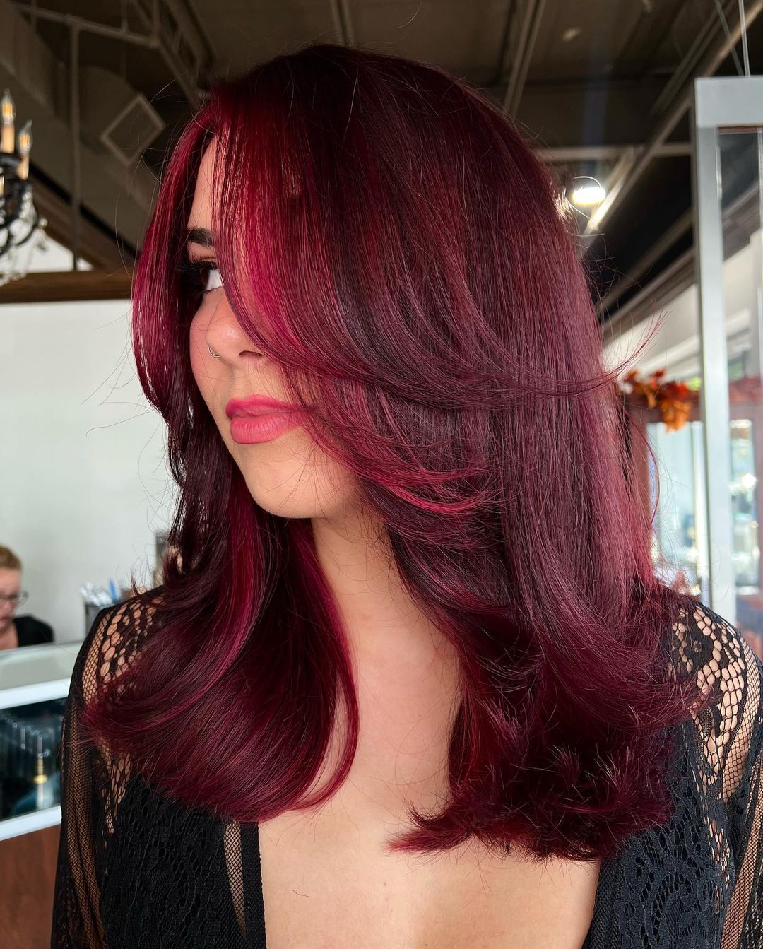 cheveux rouges en bataille