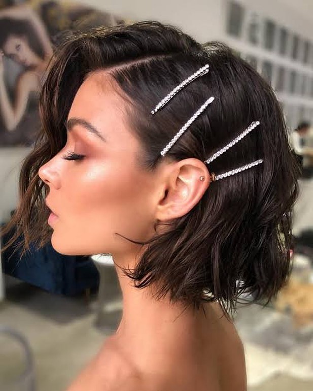 short hairstyle with decorative bobby pins