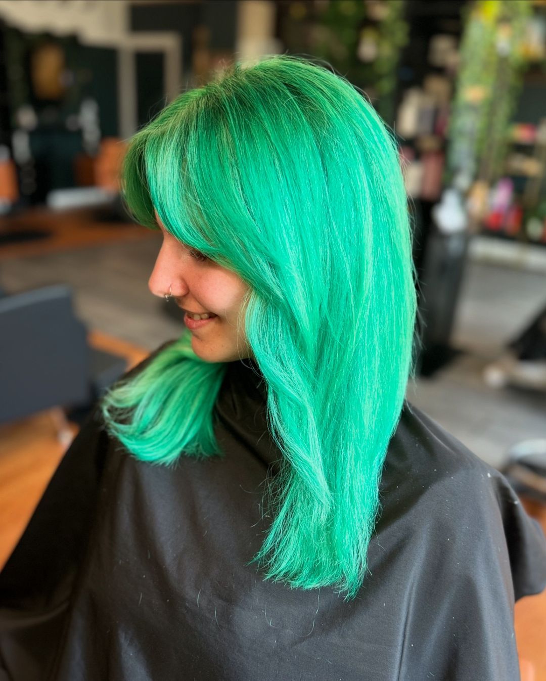 vivid green hair color