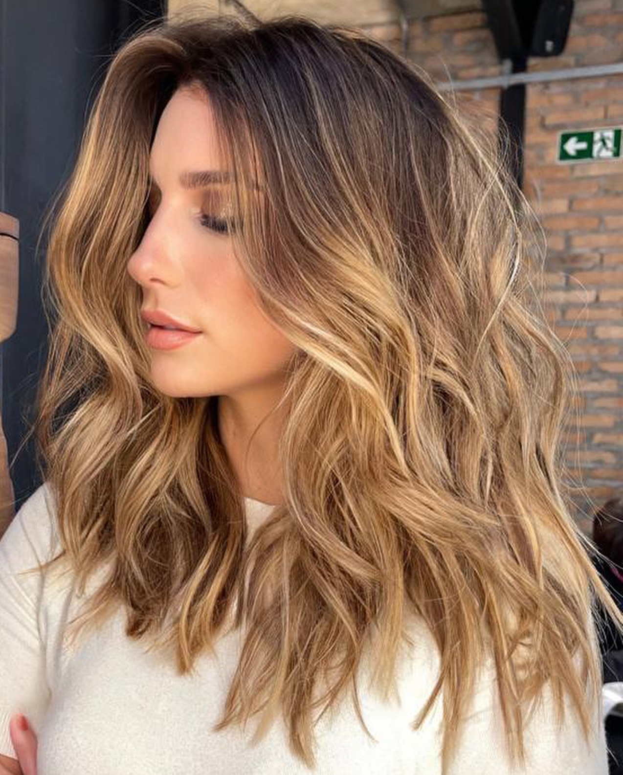 balayage blond sable