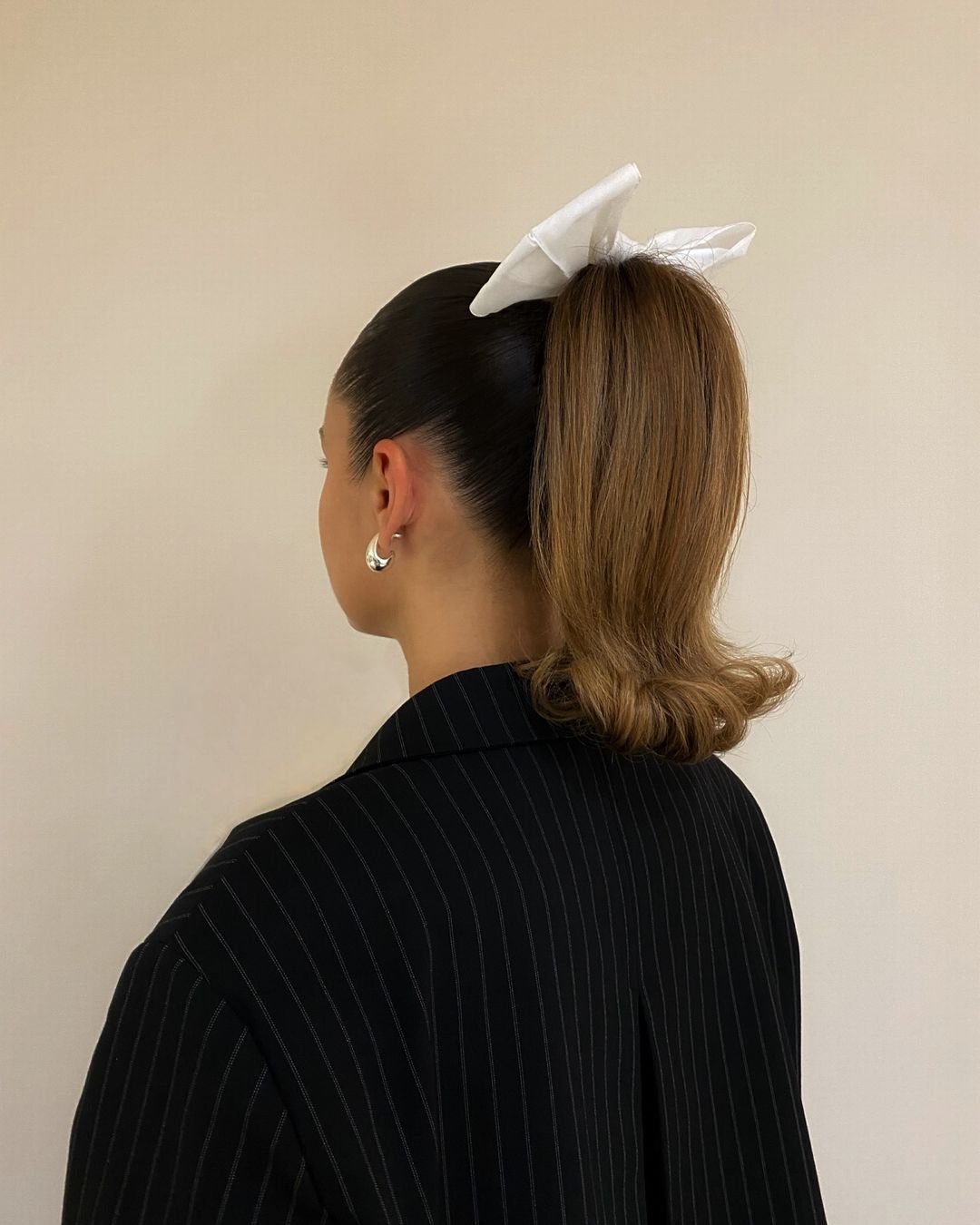 barbie ponytail with a bow