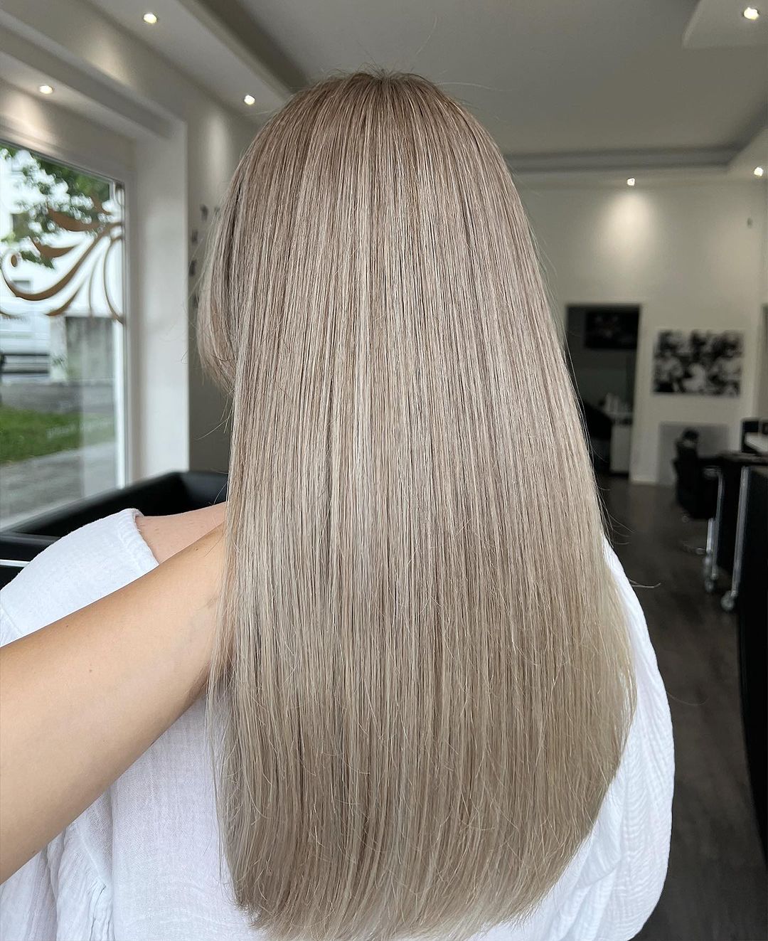 capelli biondi beige