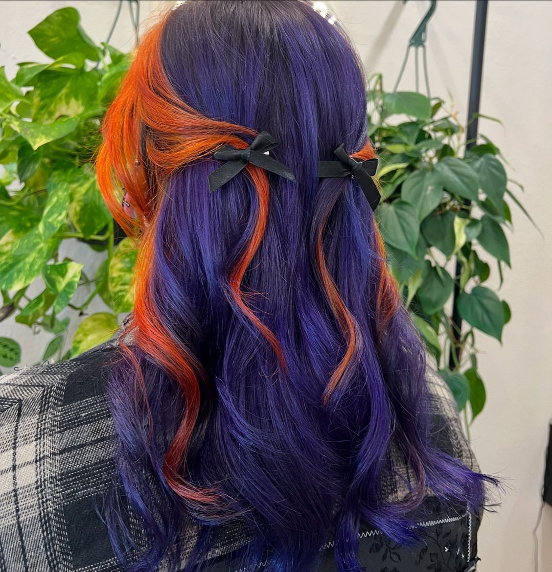 pelo morado cobrizo