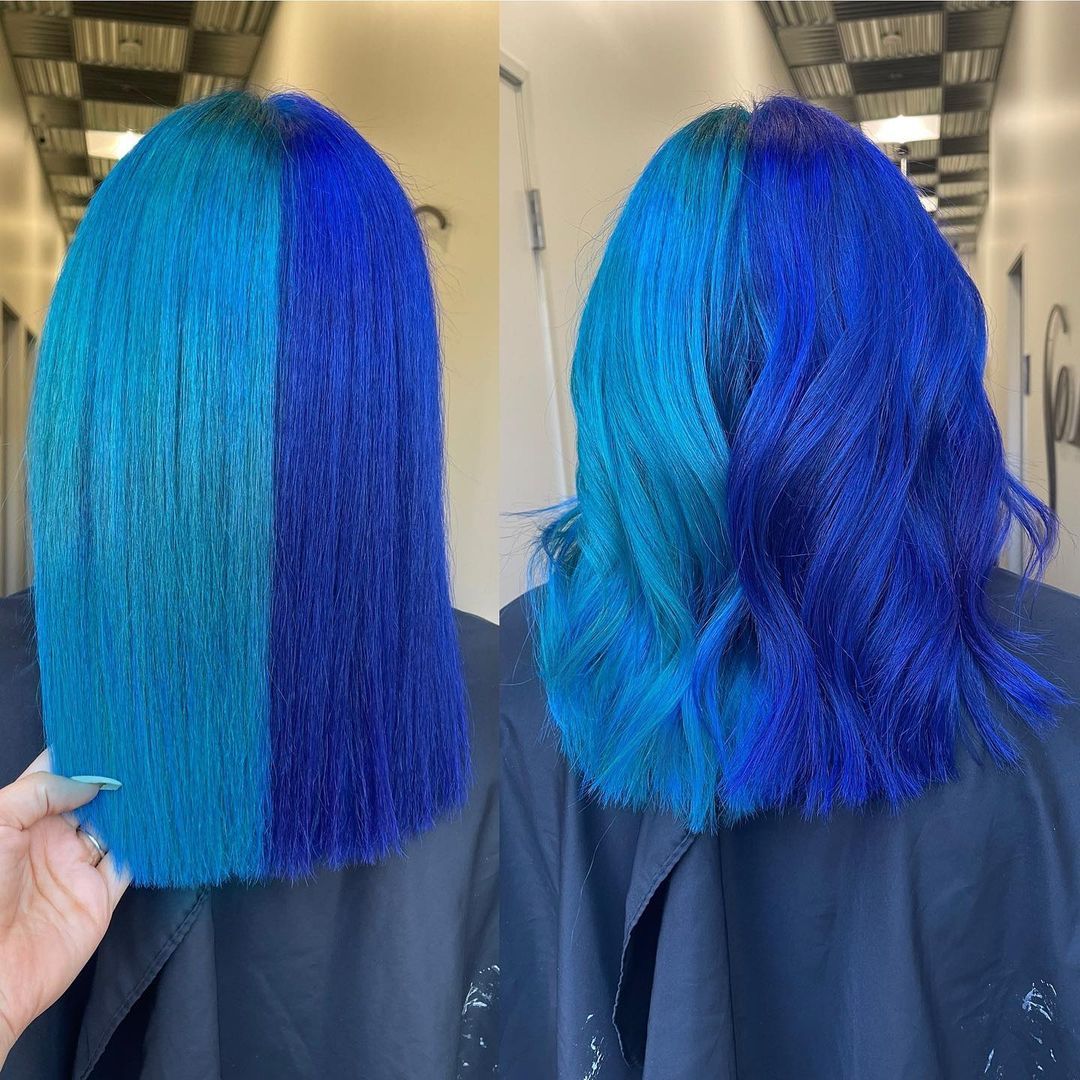 pelo azul oscuro y turquesa