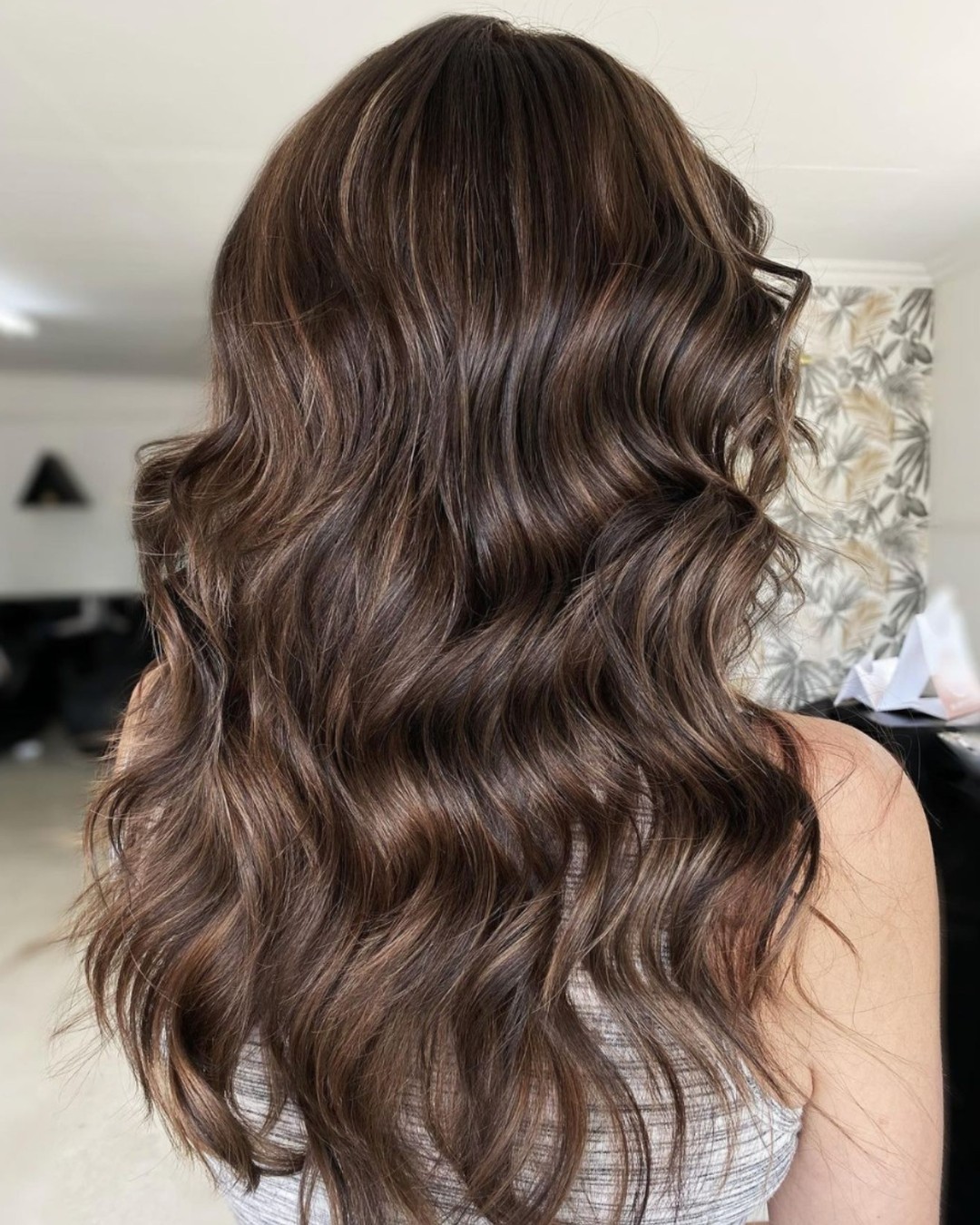 cabelo castanho dourado com açúcar