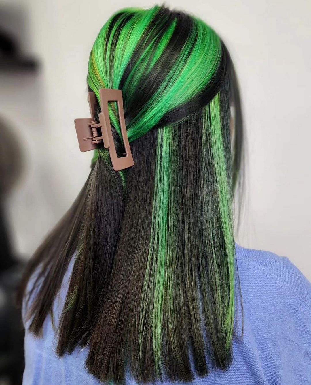 neon green chunky highlights