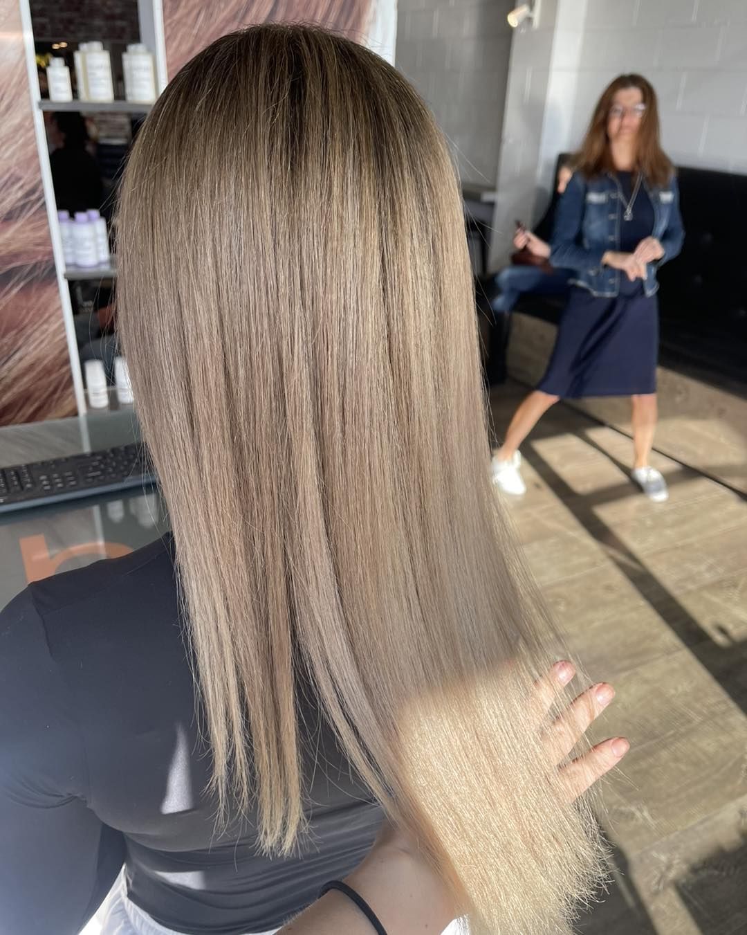 zandkleurig blond haar