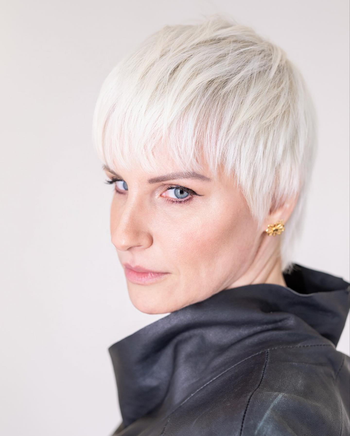 bleach blonde pixie