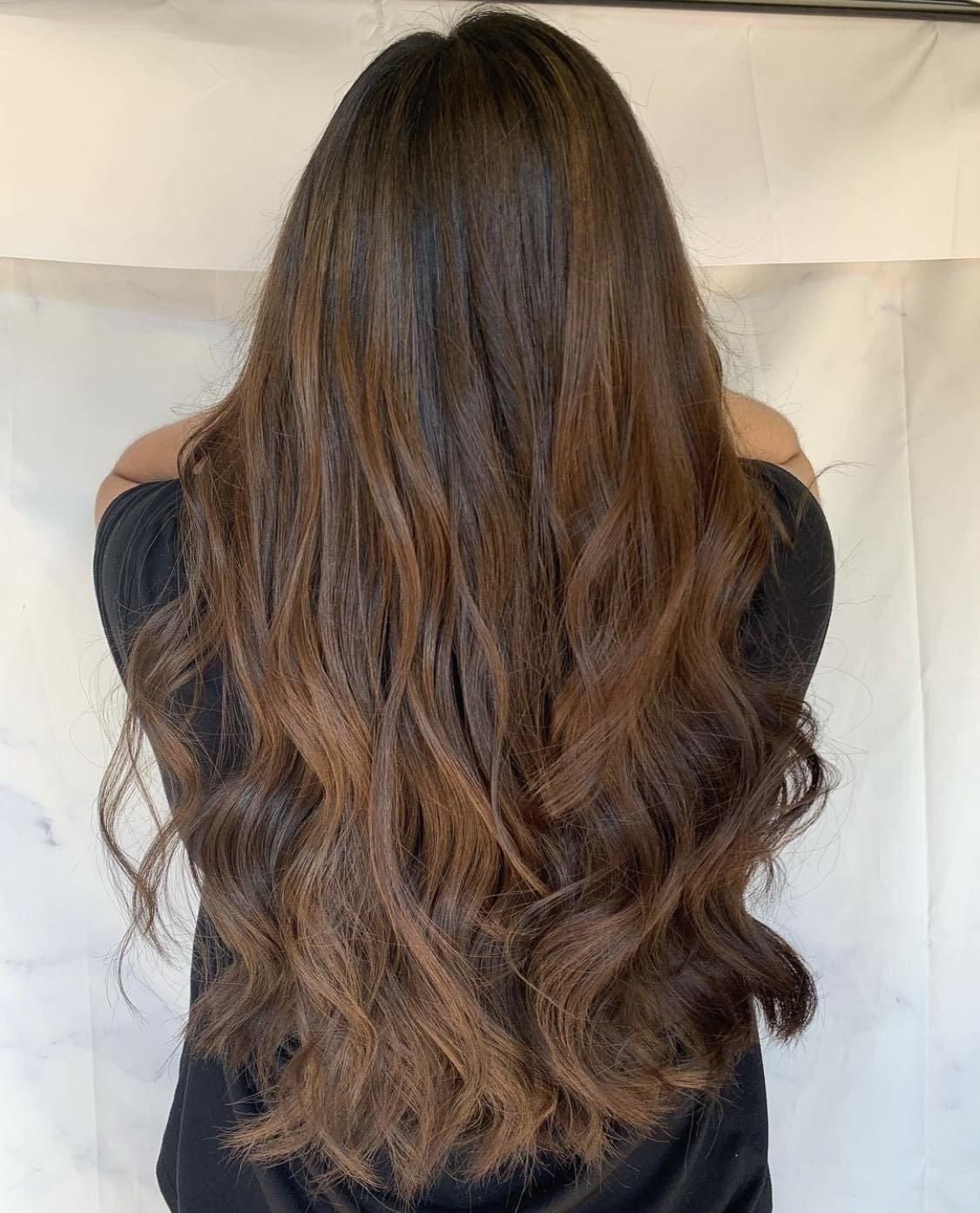 Chocolade ombre highlights voor donker haar