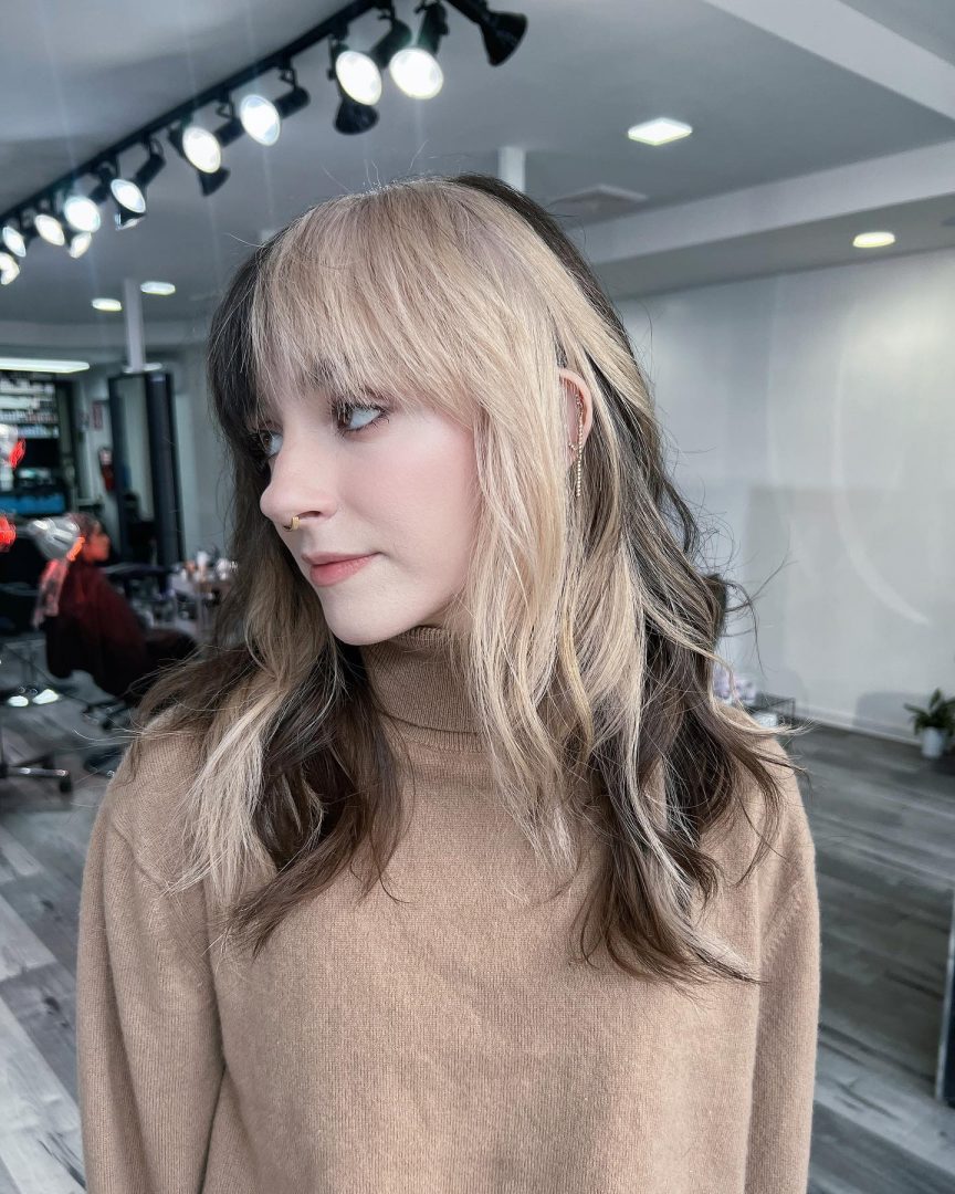 Here's Why It Girls Keep Going Back To Bleach Blonde Hair