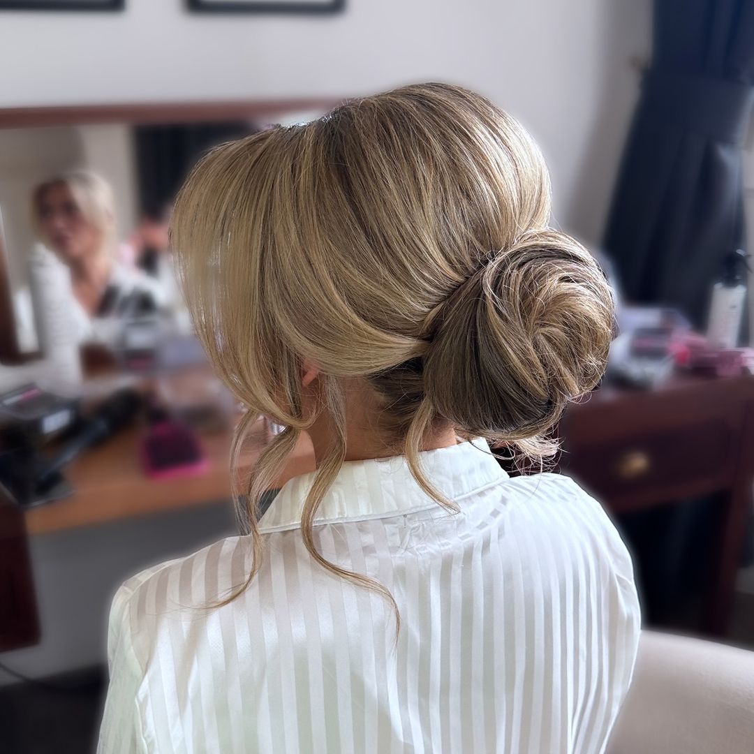 Voluminous Low Bun