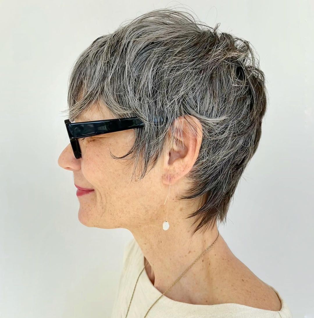 coupe pixie ondulée