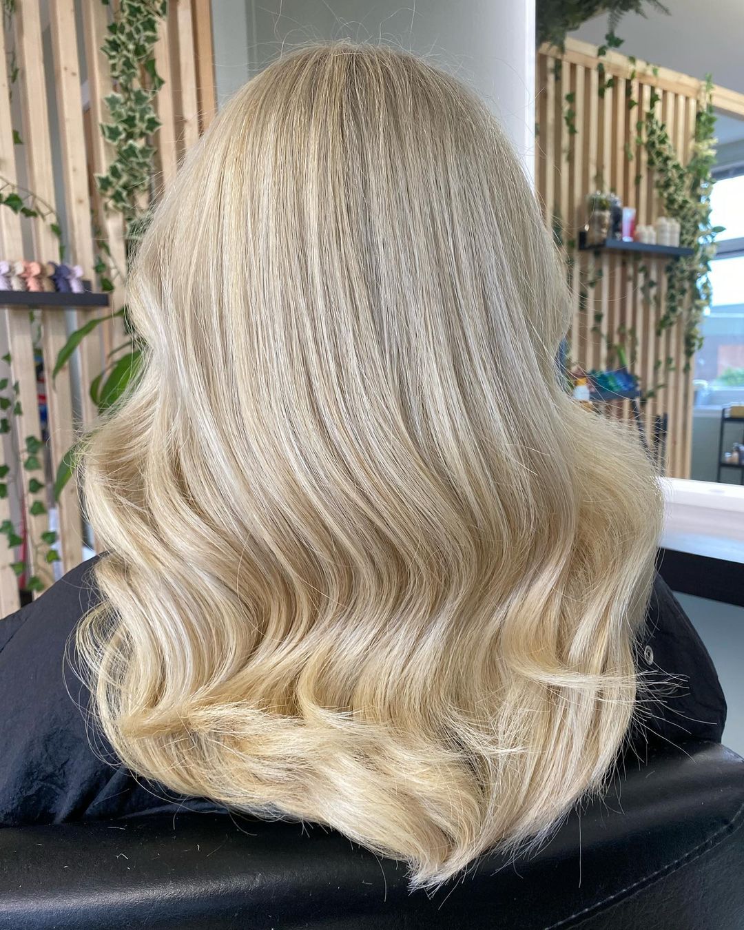 blended cashmere blonde soft waves