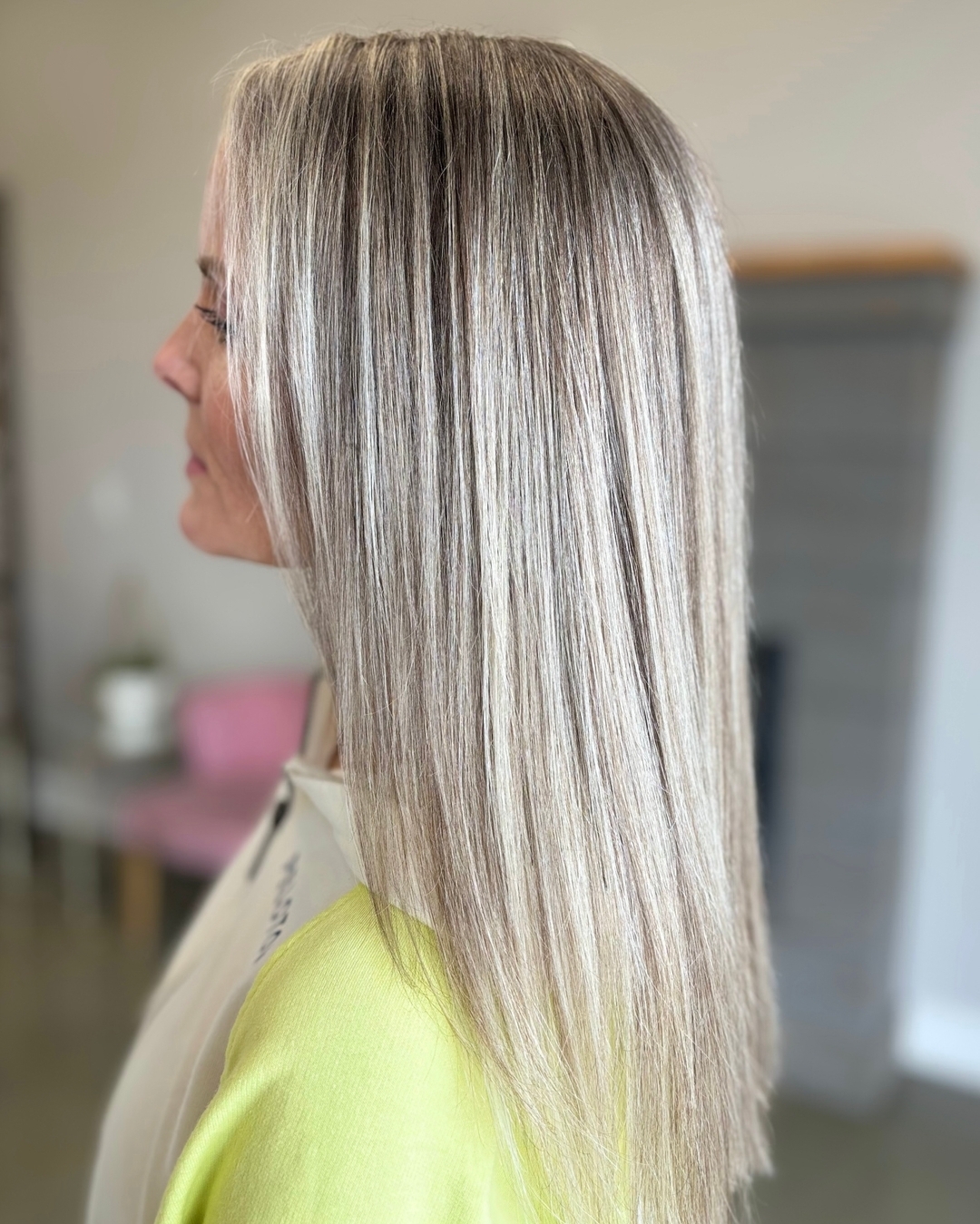 brun avec mèches blondes platine coiffure brune claire