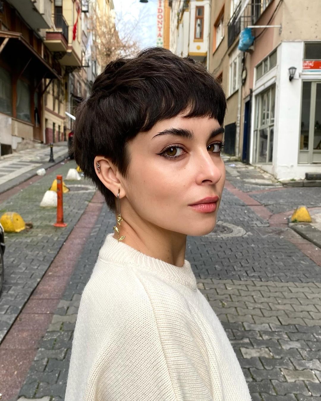 choppy sassy pixie cut