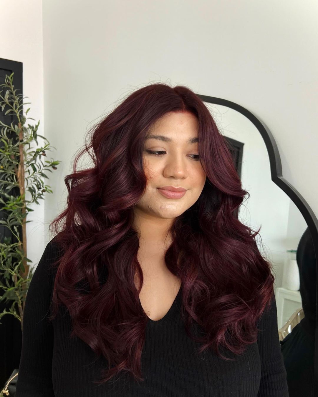 cheveux bruns cerise