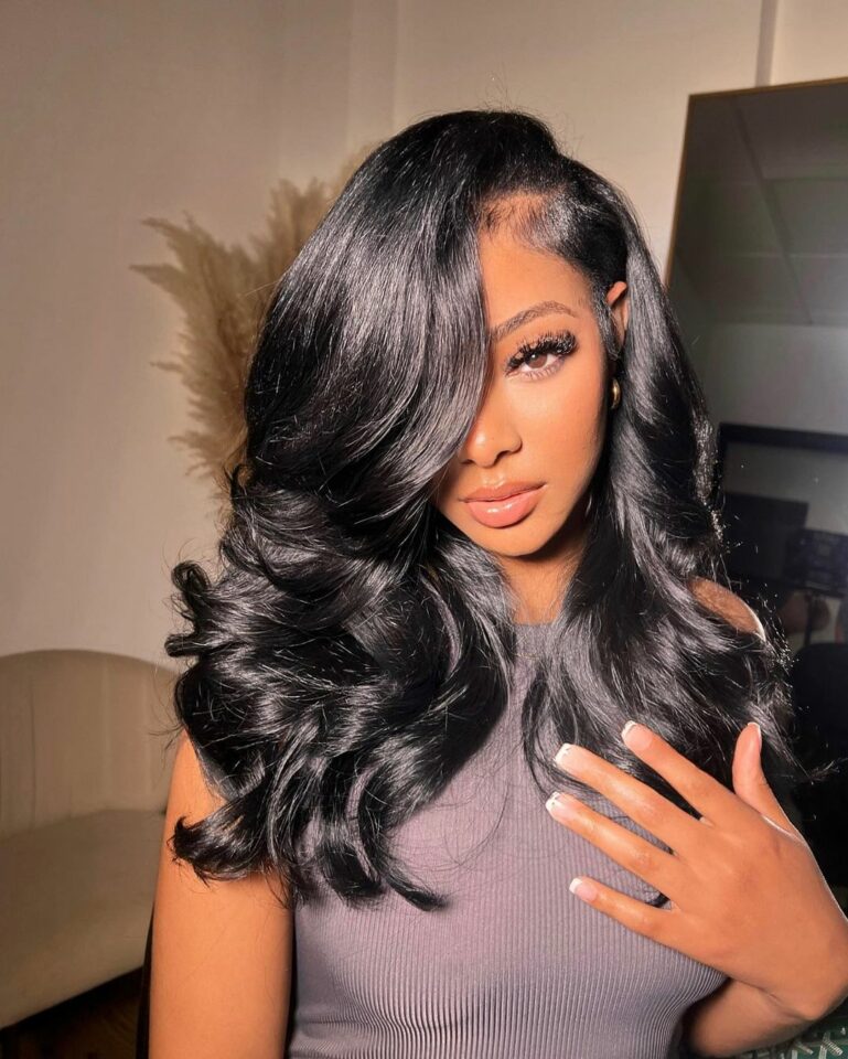 10 Modish 2025 Hair Trends For Women That Will Soon Flood Your FYPs