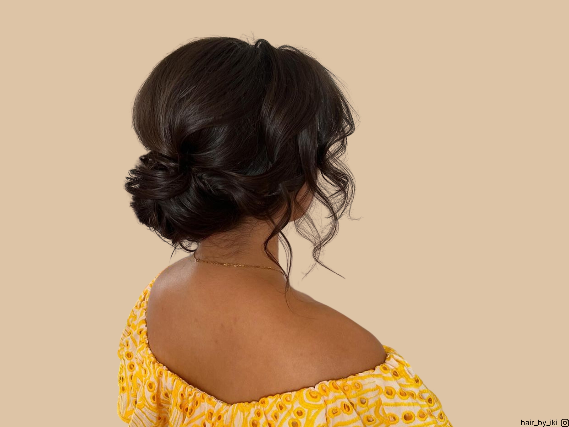 21 Penteados Updo HoCo para fazer de si a convidada mais elegante