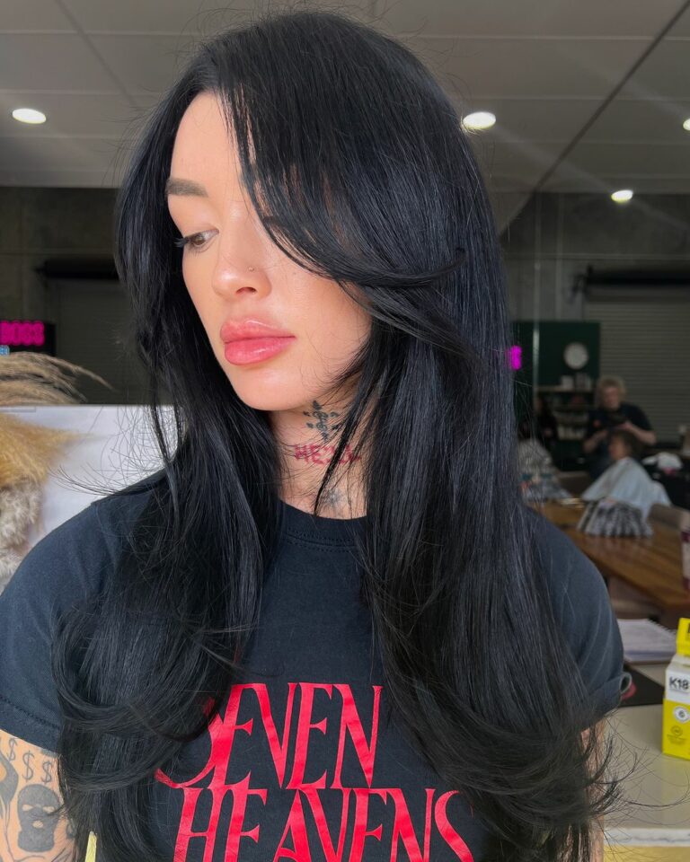 Mastering Blowout Techniques for Natural Hair: Achieve Flawless Results