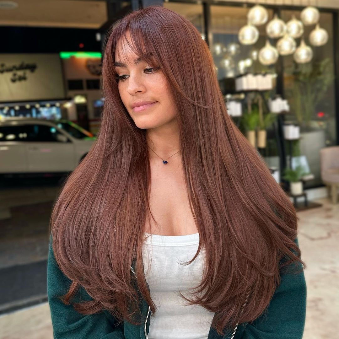 sutil cabello castaño cobrizo