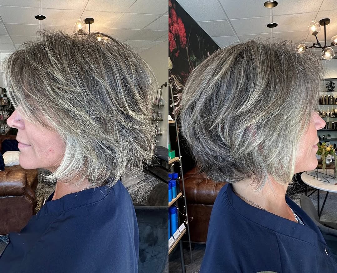 bob gris texturizado con mechas bajas