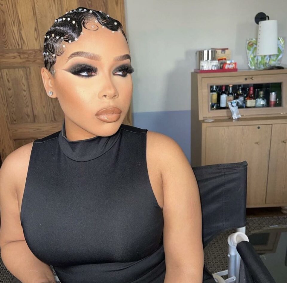 12 Finger Waves Hairstyles That Will Add A Touch Of Vintage Glam To