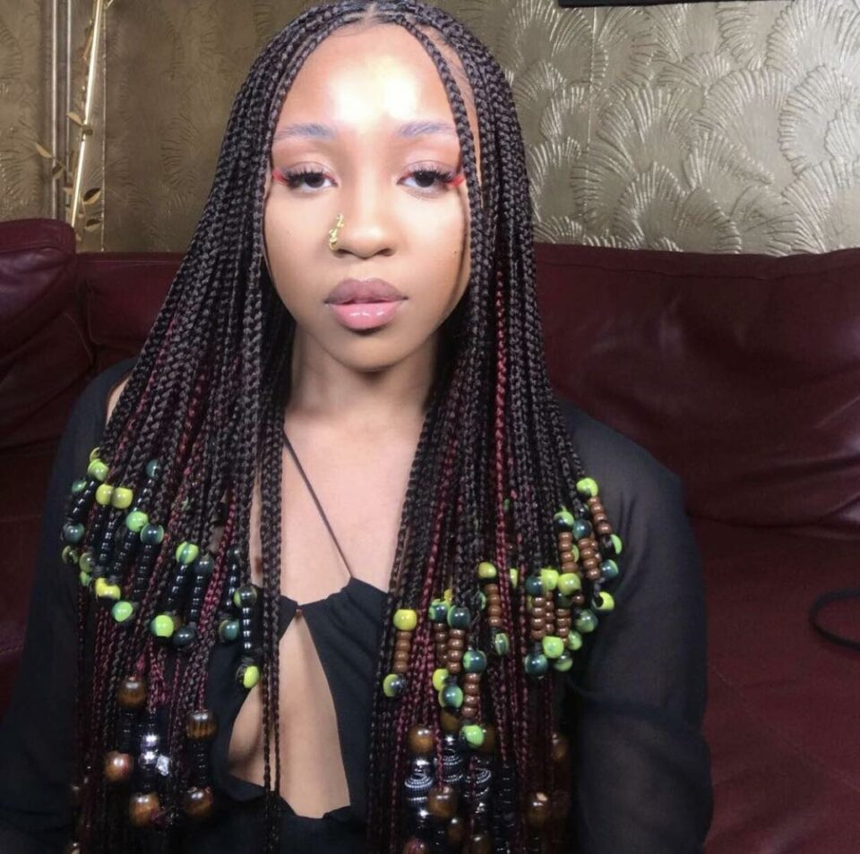  12 Knotless Braids With Beads Ideas That Will Make You Fall In Love ...