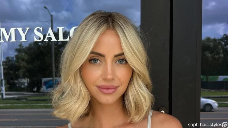 17 Dark Roots Blonde Hair Ideas For A Trendy Low-Maintenance Style