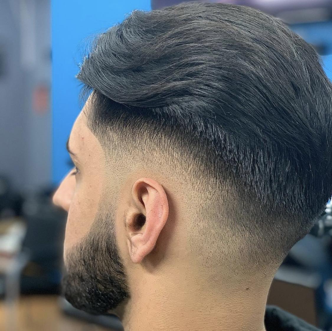 Tagli Di Capelli Con Sfumatura Bassa Perfetti Per Un Look Professionale Tagli Di Capelli Con Sfumatura Bassa Perfetti Per Un Look Professionale
