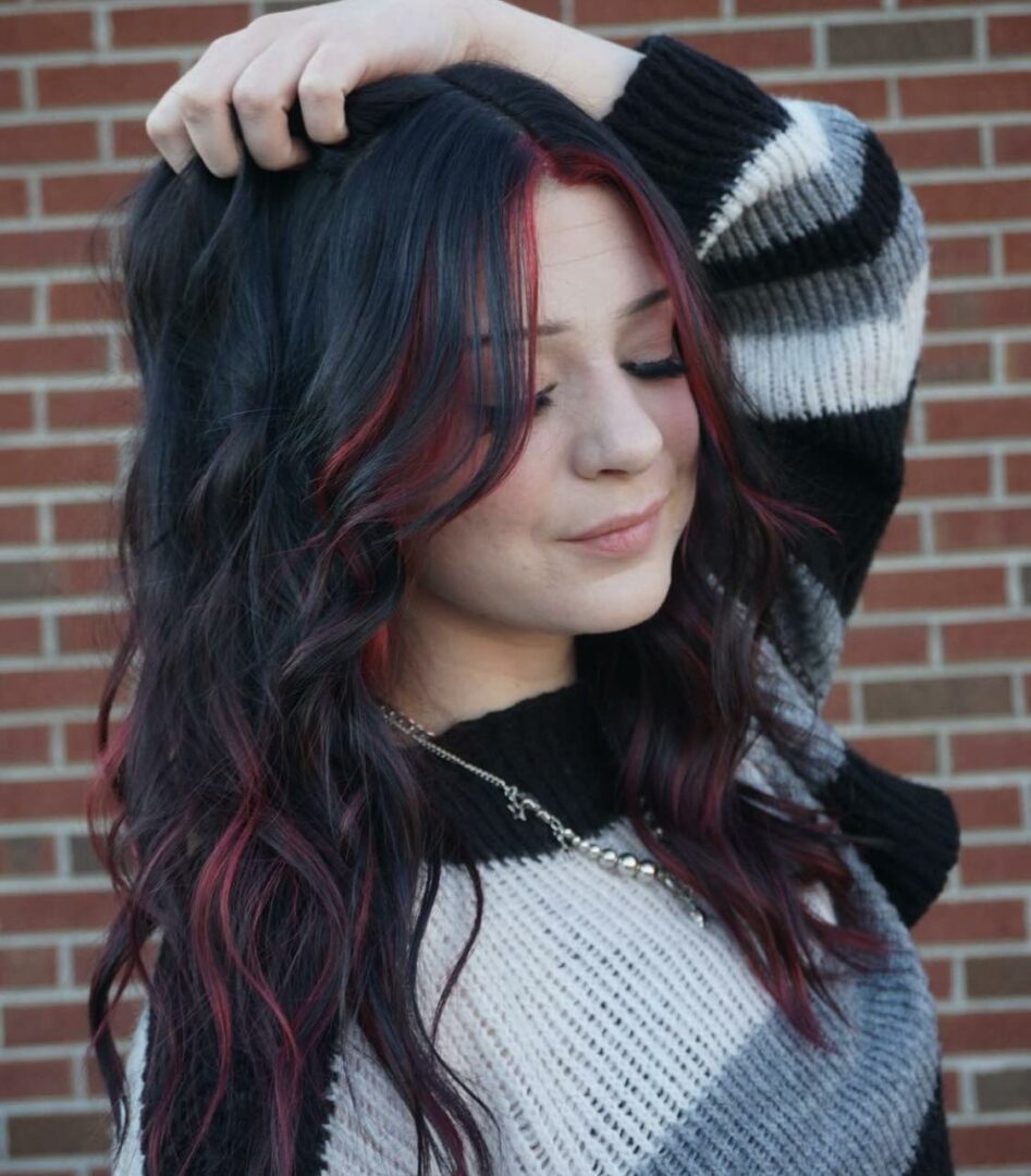 From Subtle To Dramatic, These 14 Looks Are Red Highlights For Black ...