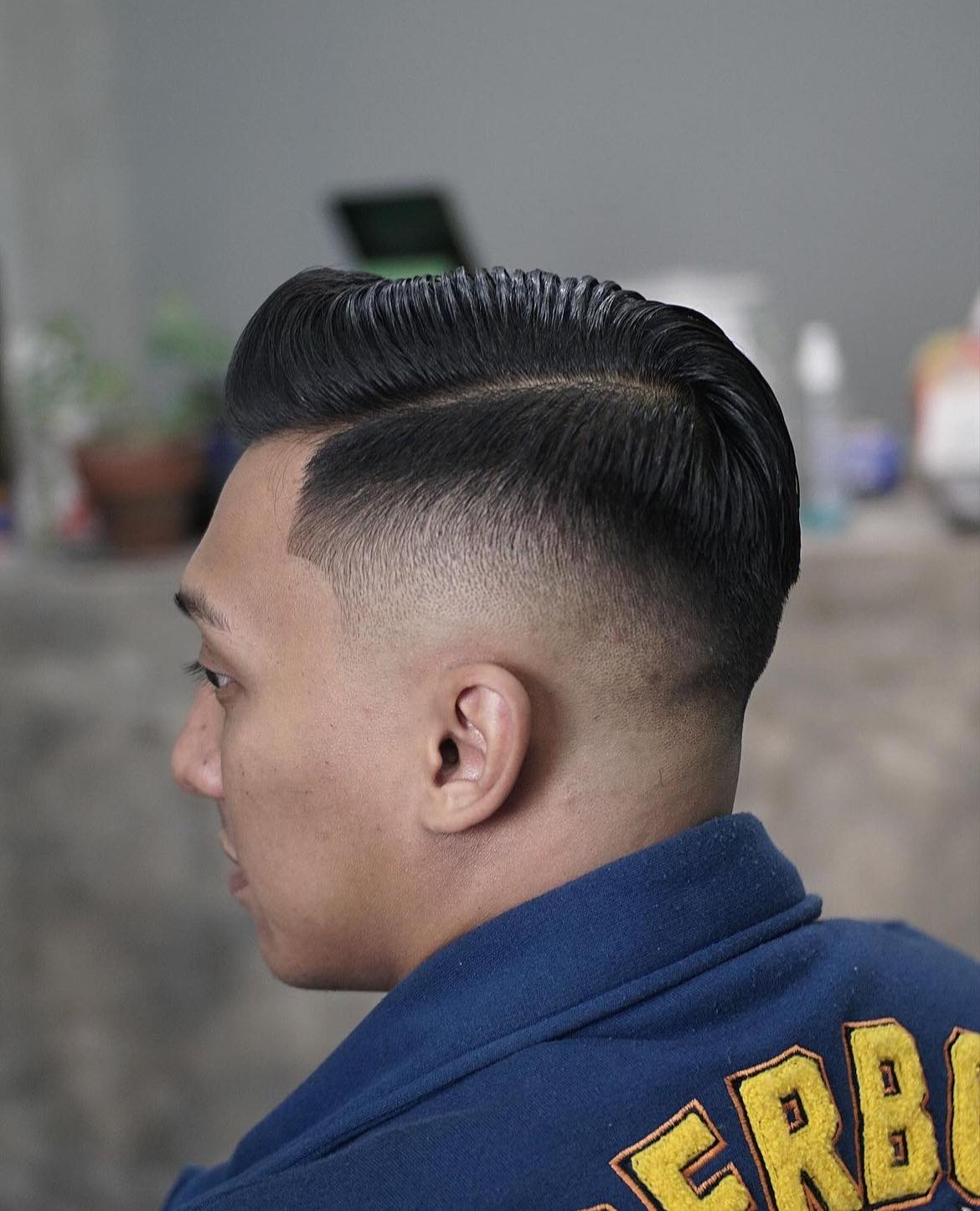 Side Part Short Fade