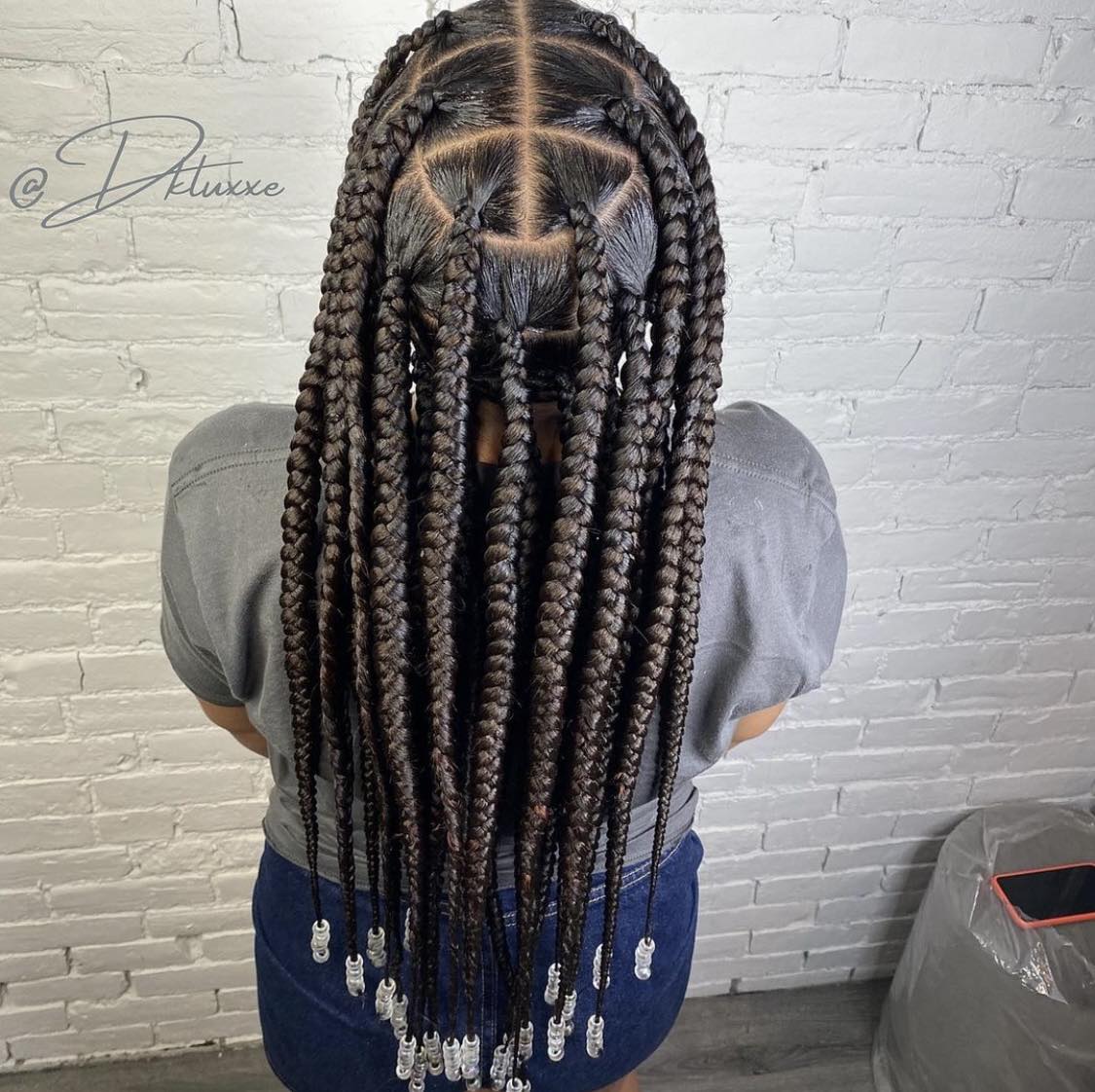 Large Knotless Braids With Beads