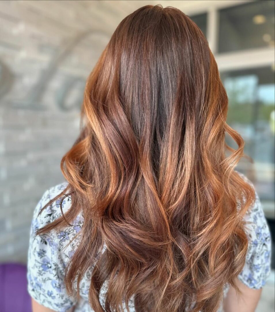16 Spicy Fall Auburn Hair Ideas To Add To Your Mood Board