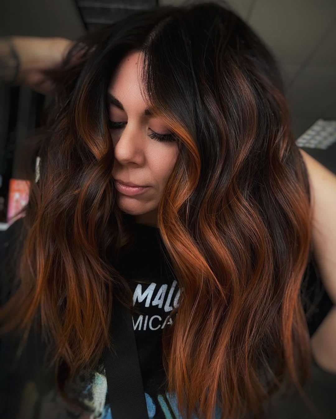 Balayage velours rouge caramel foncé