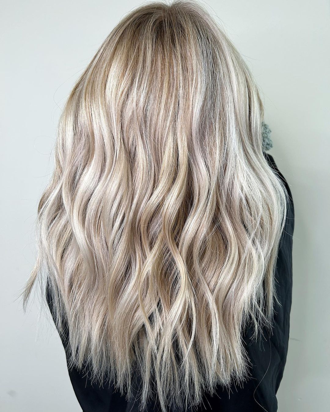 dimensional icy blonde balayage