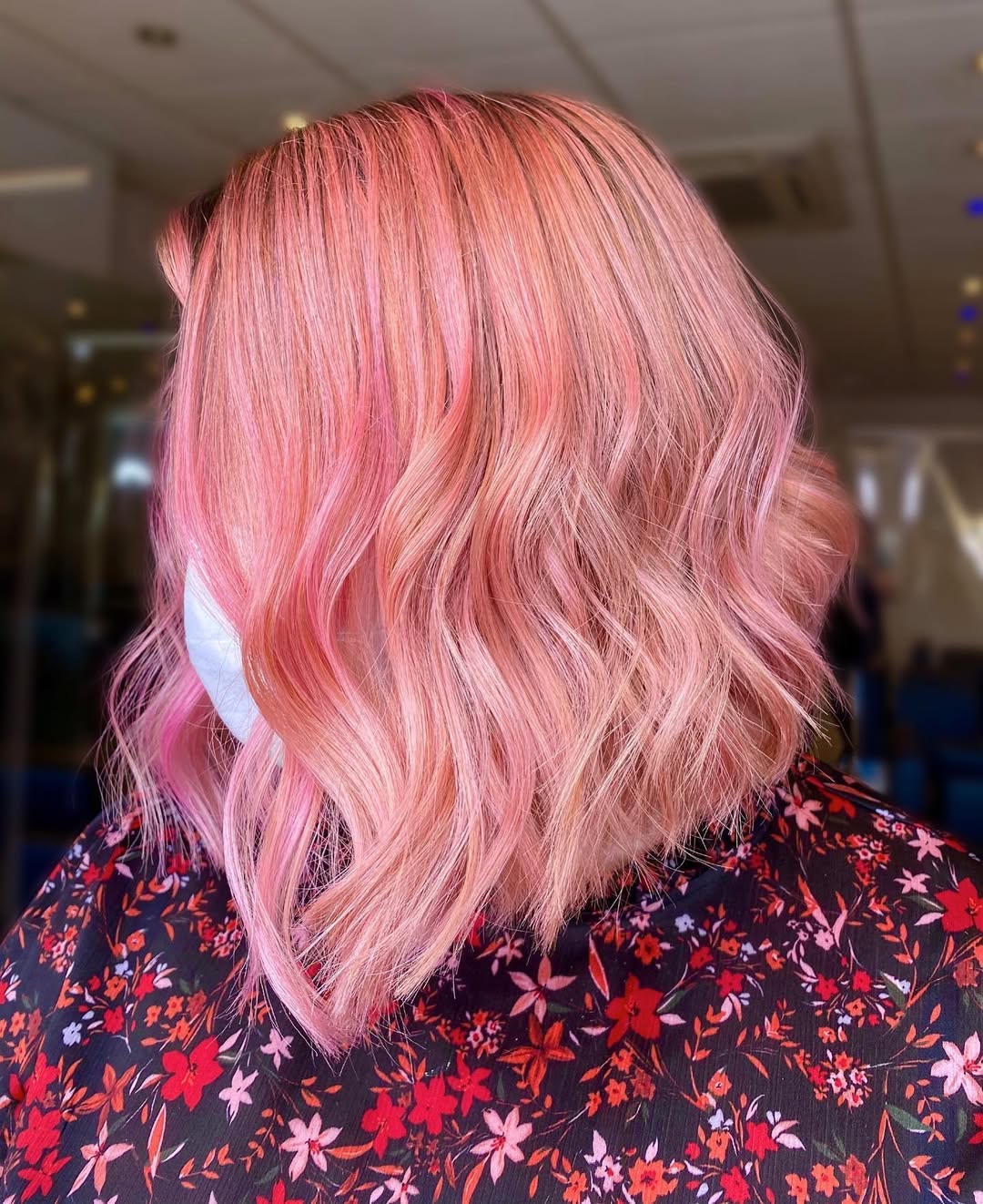 Lobi graduati con balayage oro rosa