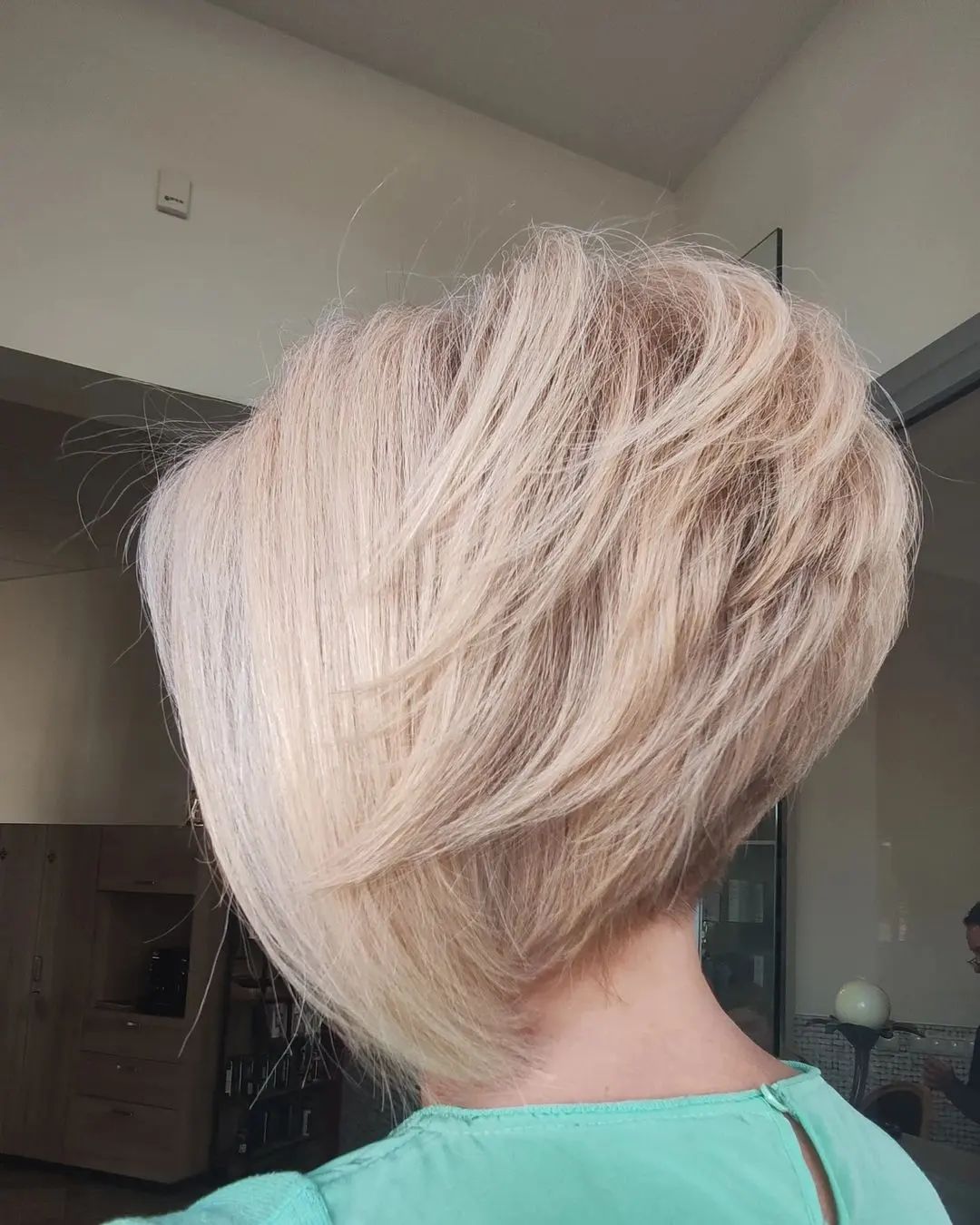 inverted bob with layers