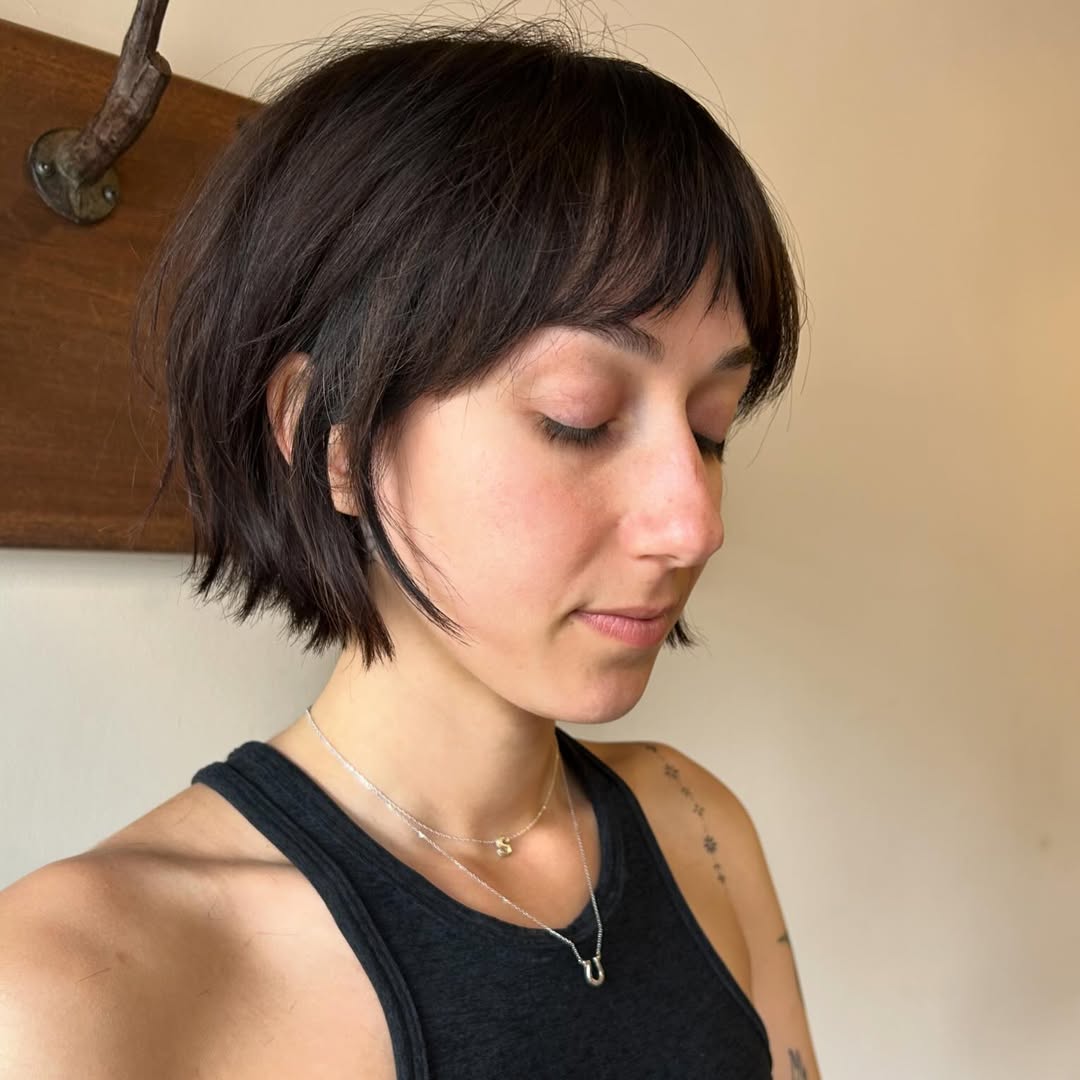 razor cut textured bob