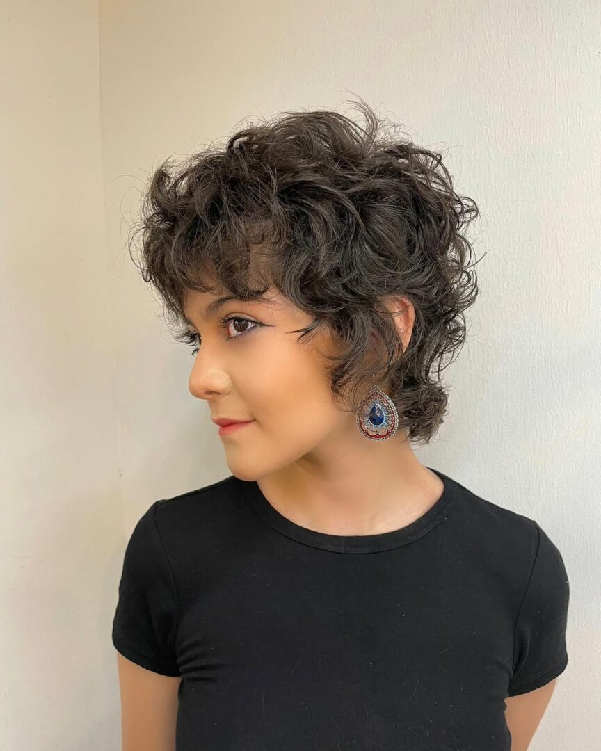 12-fun-shaggy-mullet-styles-you-ll-want-to-try