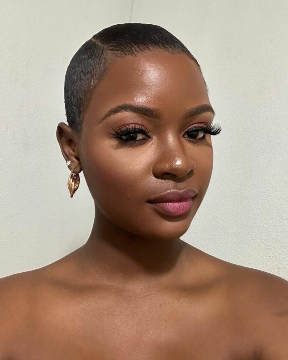  Close-up of a perfectly executed low bun