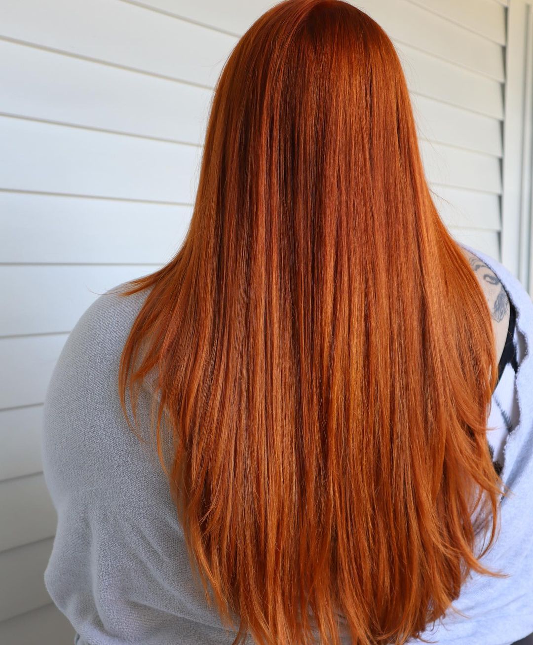 U-shaped ginger copper hair