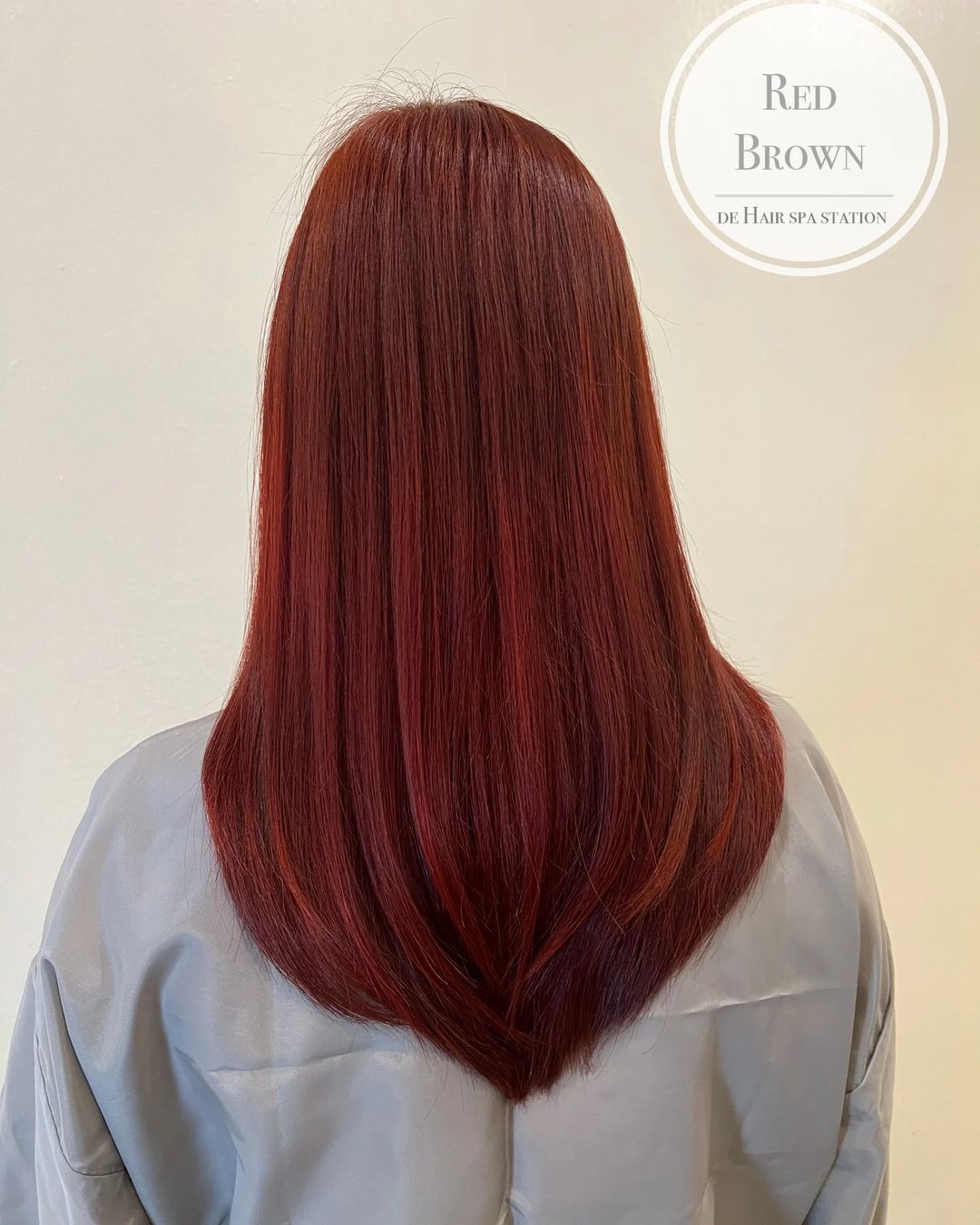 bruin haar met rode highlights V-cut