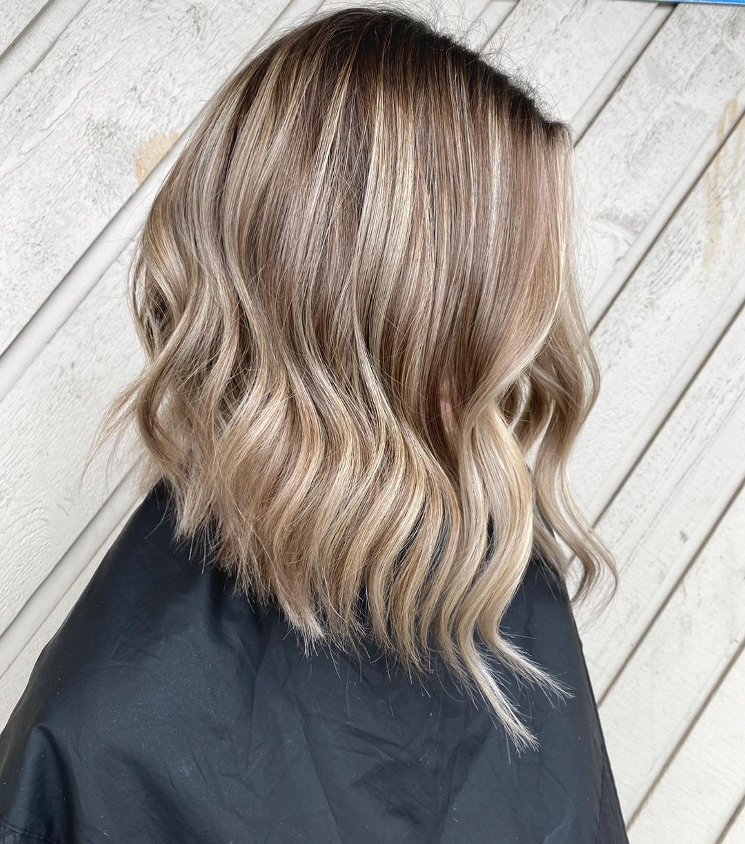 dimensional long A-line bob