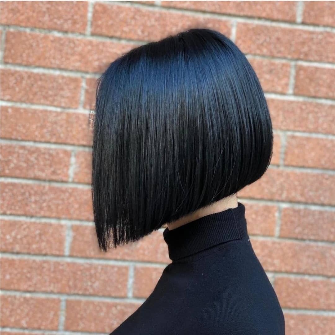 inverted bob cut for women over 30