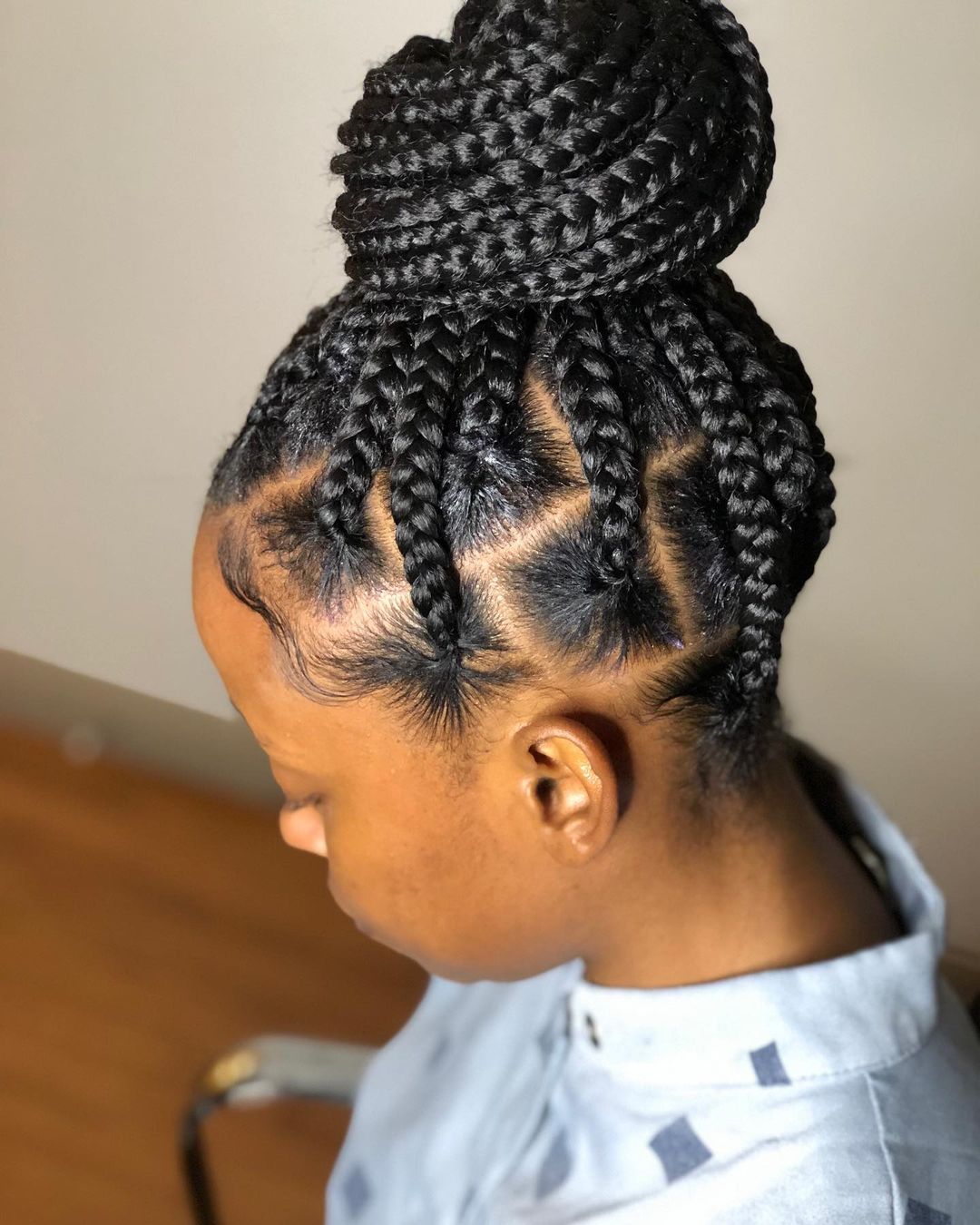 knotless box braided bun