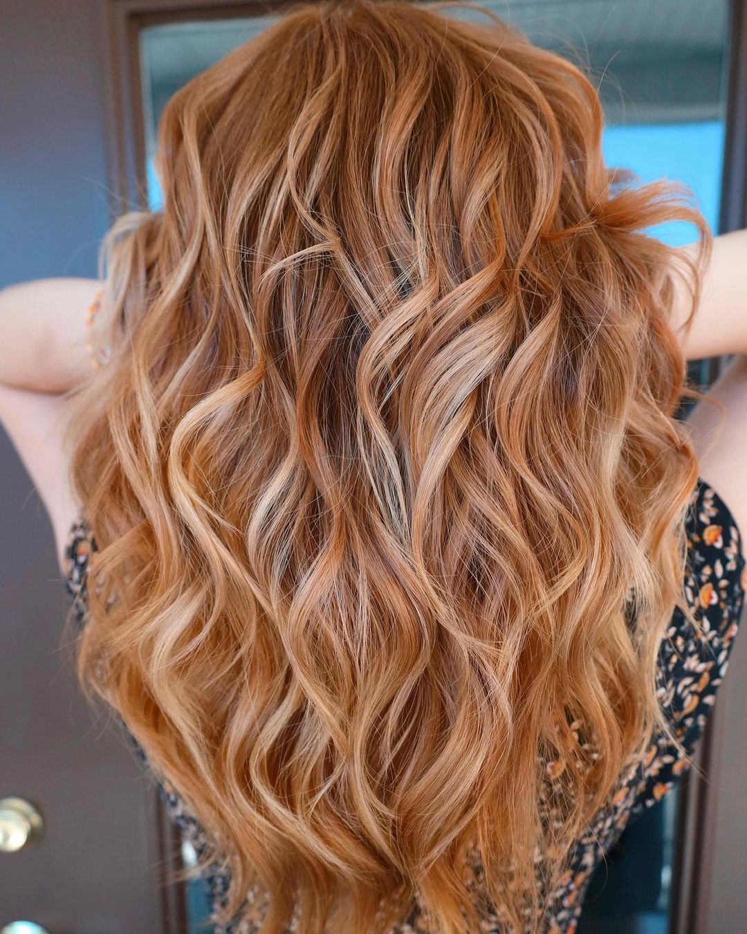 balayage louro acobreado claro