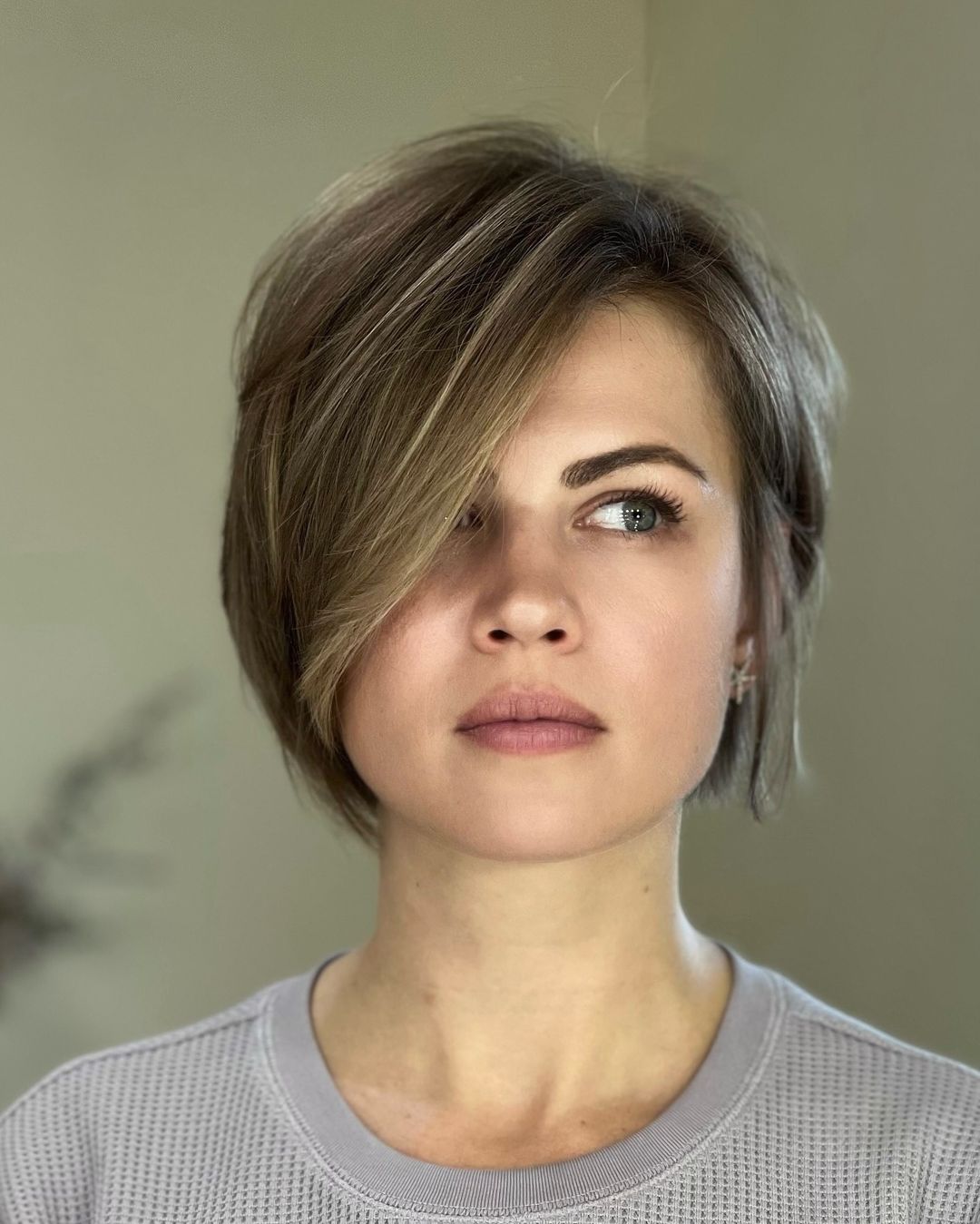 lange asymmetrische pixie bob